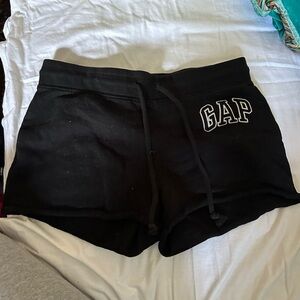 gap shorts